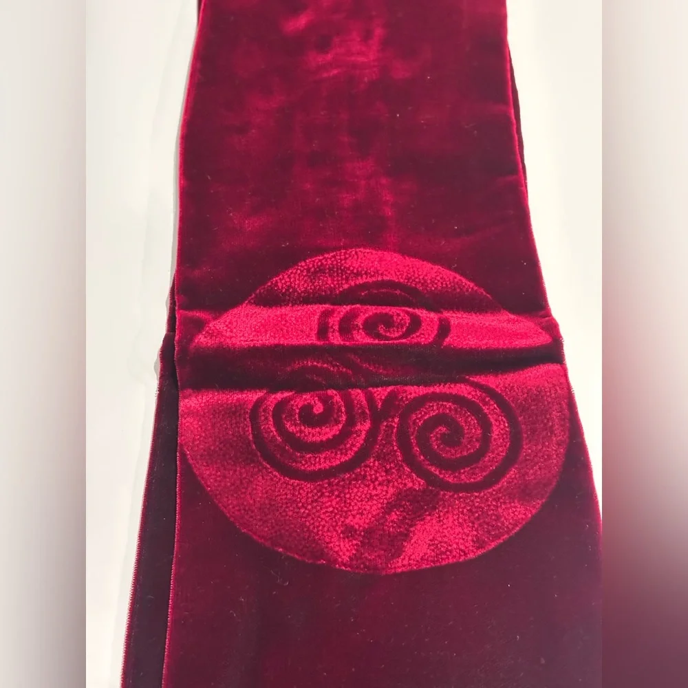 NWOT Imogene Velvet Scarf Handmade Ireland Celtic Spiral Burgundy